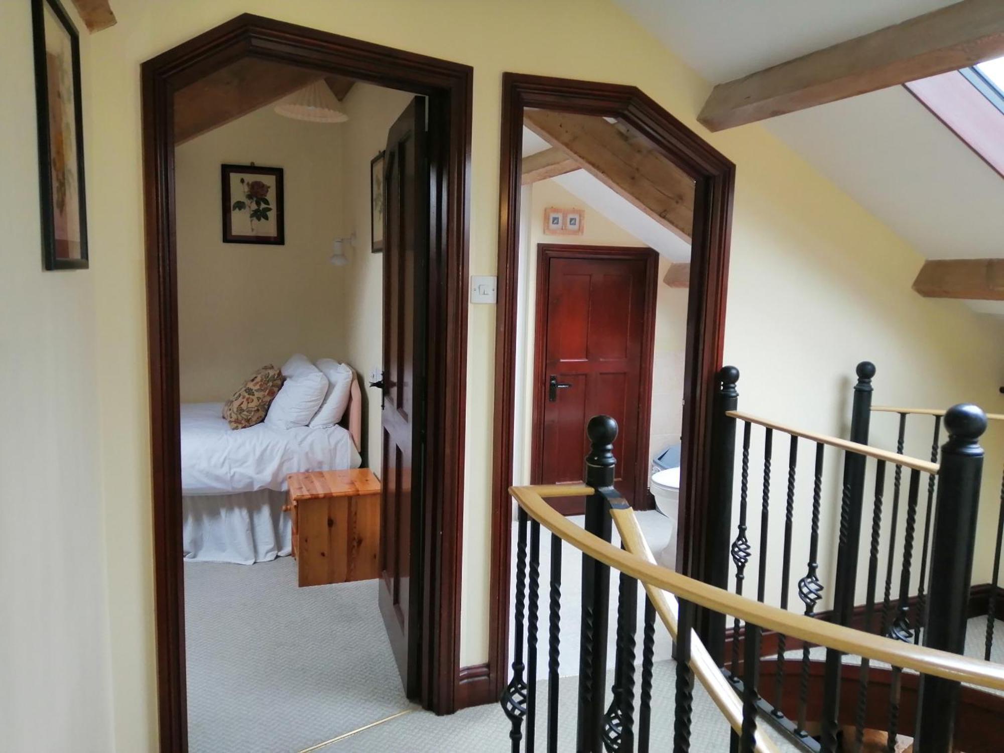 The Old Stables Self Catering Villa Salisbury Exterior photo